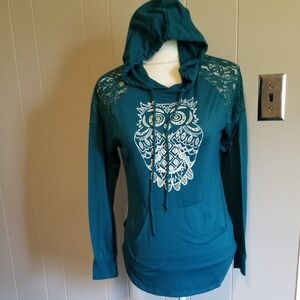 Long sleeved hoodie
